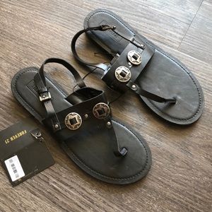 NEW Forever21 Black Sandals